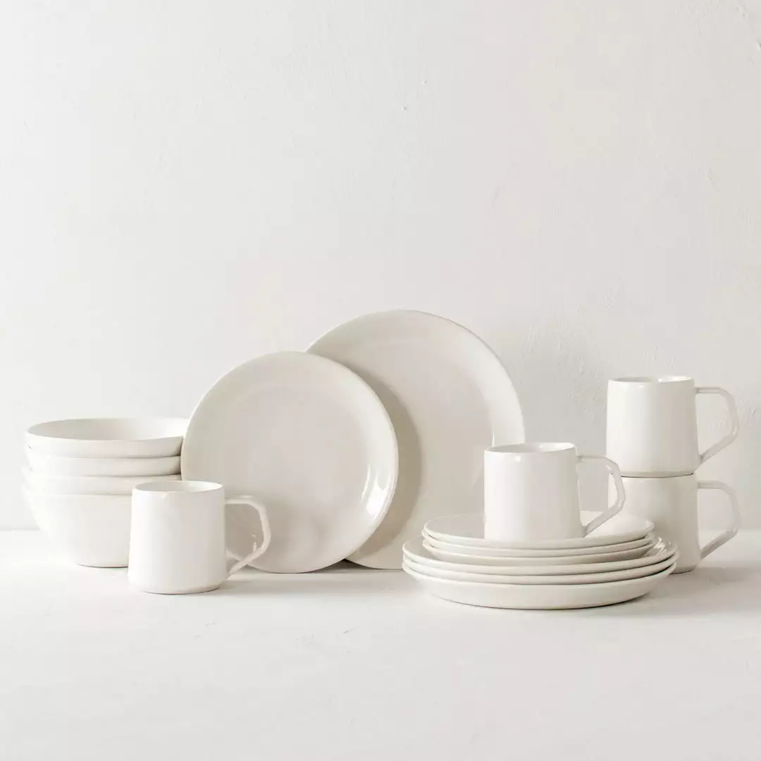 Convivial New Arrivals Minimal Porcelain Dinnerware Set 2 Convivial New Arrivals Minimal Porcelain Dinnerware Set