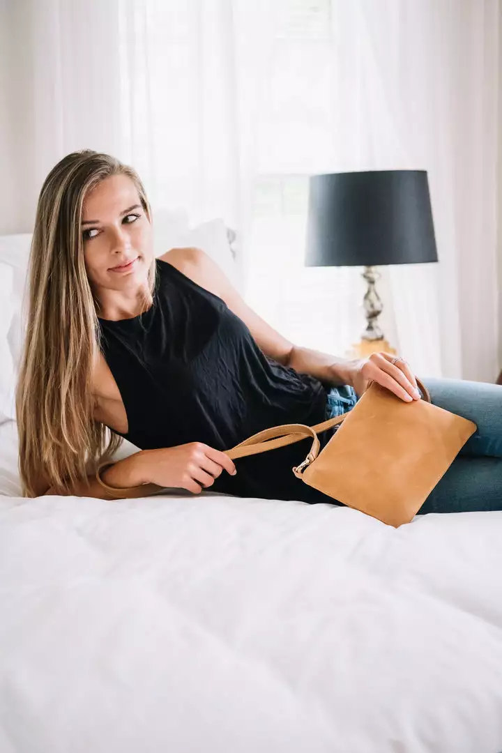 Purse & Clutch Ethiopian Leather Crossbody - Caramel Accessories 2 Purse & Clutch Ethiopian Leather Crossbody - Caramel Accessories