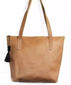 Purse & Clutch Zippered Leather Purse - Caramel Accessories