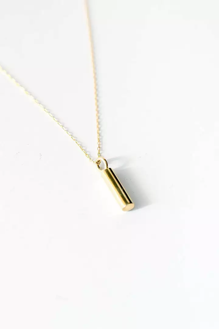 Abby Alley Cylinder Pendant Necklace 2 Abby Alley Cylinder Pendant Necklace