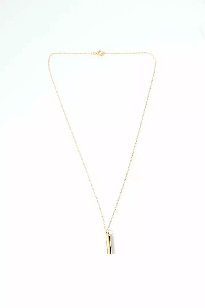 Abby Alley Cylinder Pendant Necklace 5 Abby Alley Cylinder Pendant Necklace