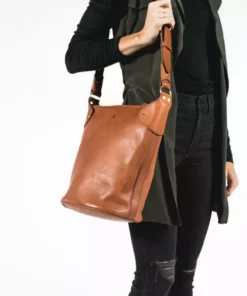 Abby Alley Keri Bucket Bag - Chestnut