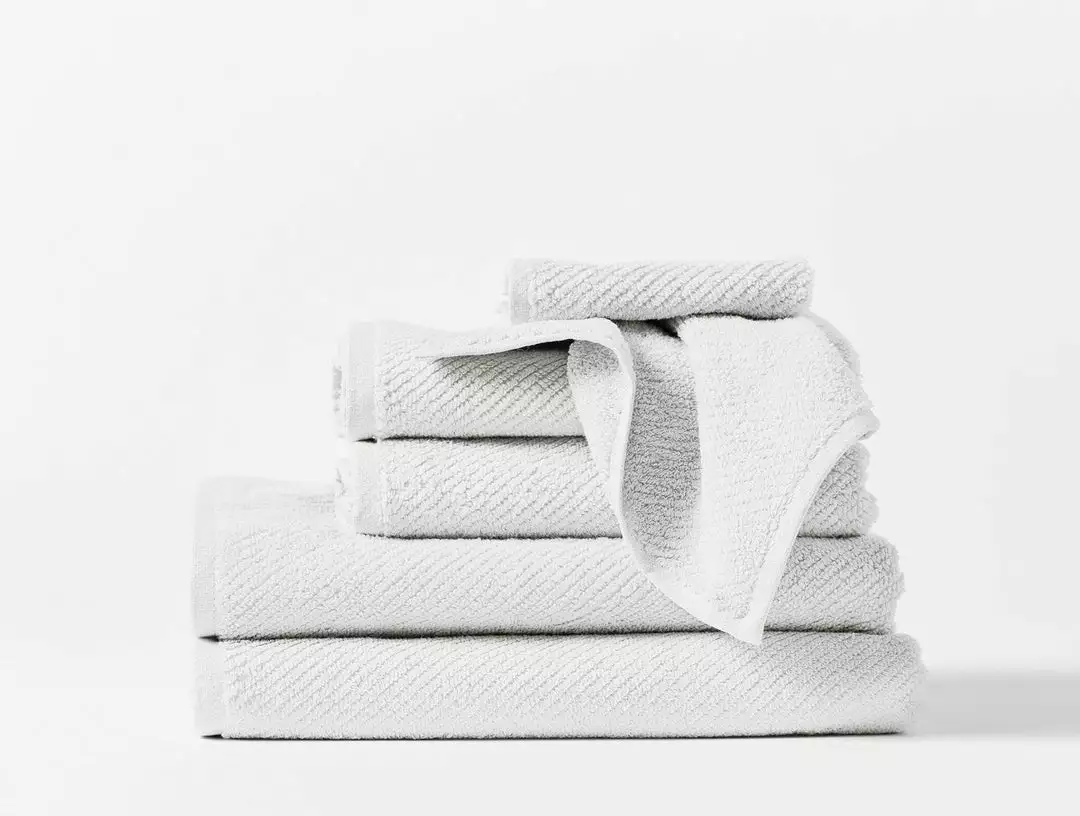 Coyuchi Air Weight Towels - Alpine White Best Sellers 1 Coyuchi Air Weight Towels - Alpine White Best Sellers