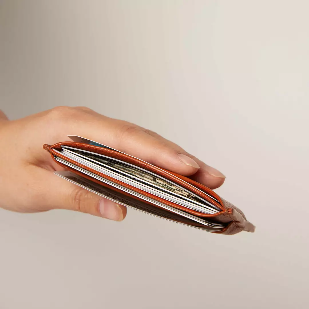 Allégorie Accessories Gala Apple Leather Puzzle Cardholder 2 Allégorie Accessories Gala Apple Leather Puzzle Cardholder