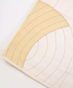 Anchal Crescent Lattice Quilt - Sand