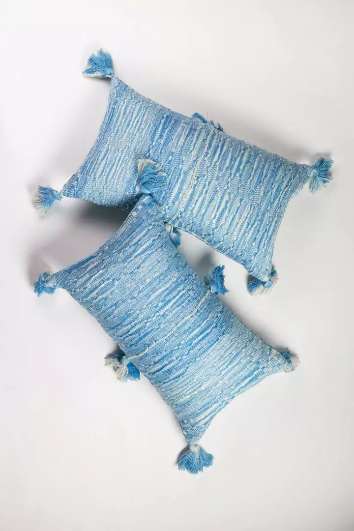 Archive New York Home Goods Antigua Lumbar Pillow - Ocean Blue Tie Dye 3 Archive New York Home Goods Antigua Lumbar Pillow - Ocean Blue Tie Dye