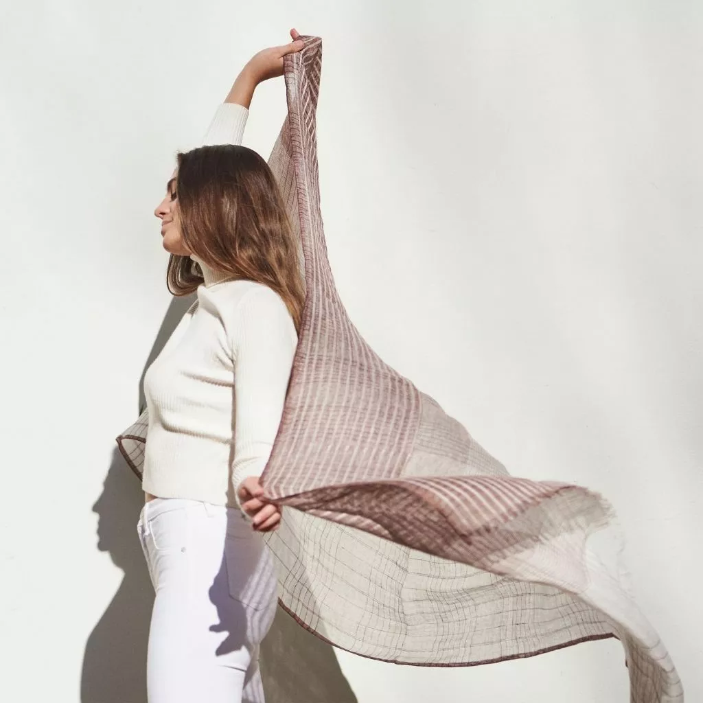 Studio Variously Auro Linen Scarf - White Accessories 3 Studio Variously Auro Linen Scarf - White Accessories