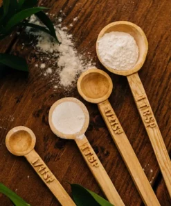 Azizi Life Best Sellers Lela Long Handle Wooden Measuring Spoon Set