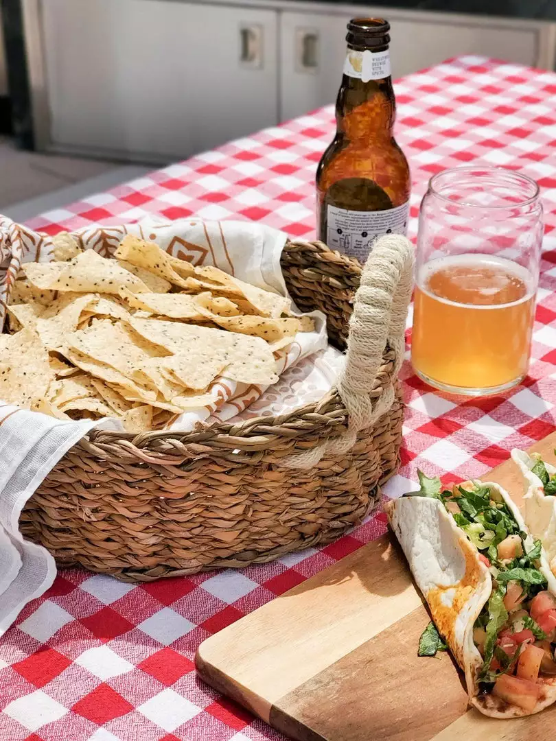 Korissa Bread Warmer + Basket - Bird Round 2 Korissa Bread Warmer + Basket - Bird Round