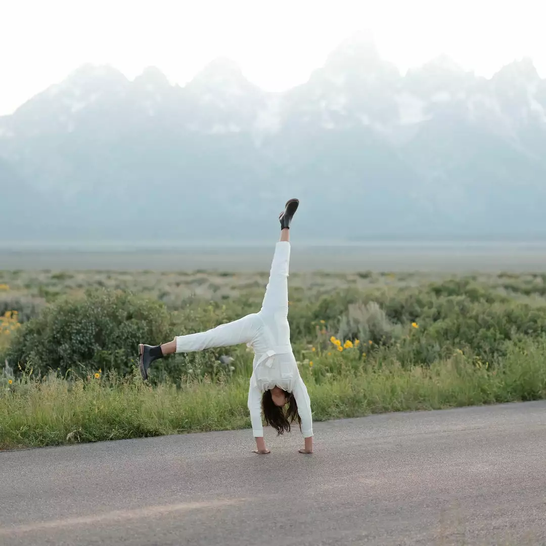 Nisolo Carmen Chelsea Boot - Black Shoes 4 Nisolo Carmen Chelsea Boot - Black Shoes