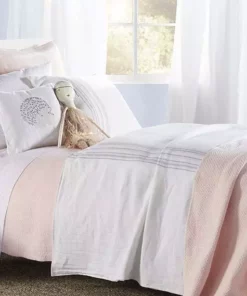 Coyuchi Honeycomb Baby Blanket - Camellia Baby Gifts