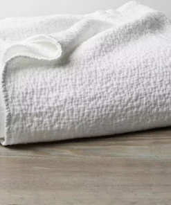Coyuchi Cascade Matelasse Blanket - Alpine White