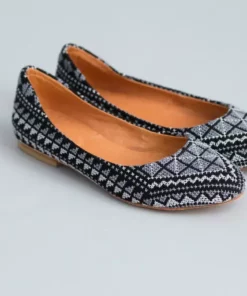 Darzah Tatreez Flats - Gray