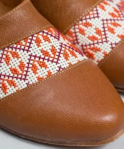 Darzah Shoes Tatreez Oxford - Camel + Orange