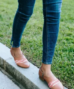 Darzah Tatreez Oxford - Nude Shoes