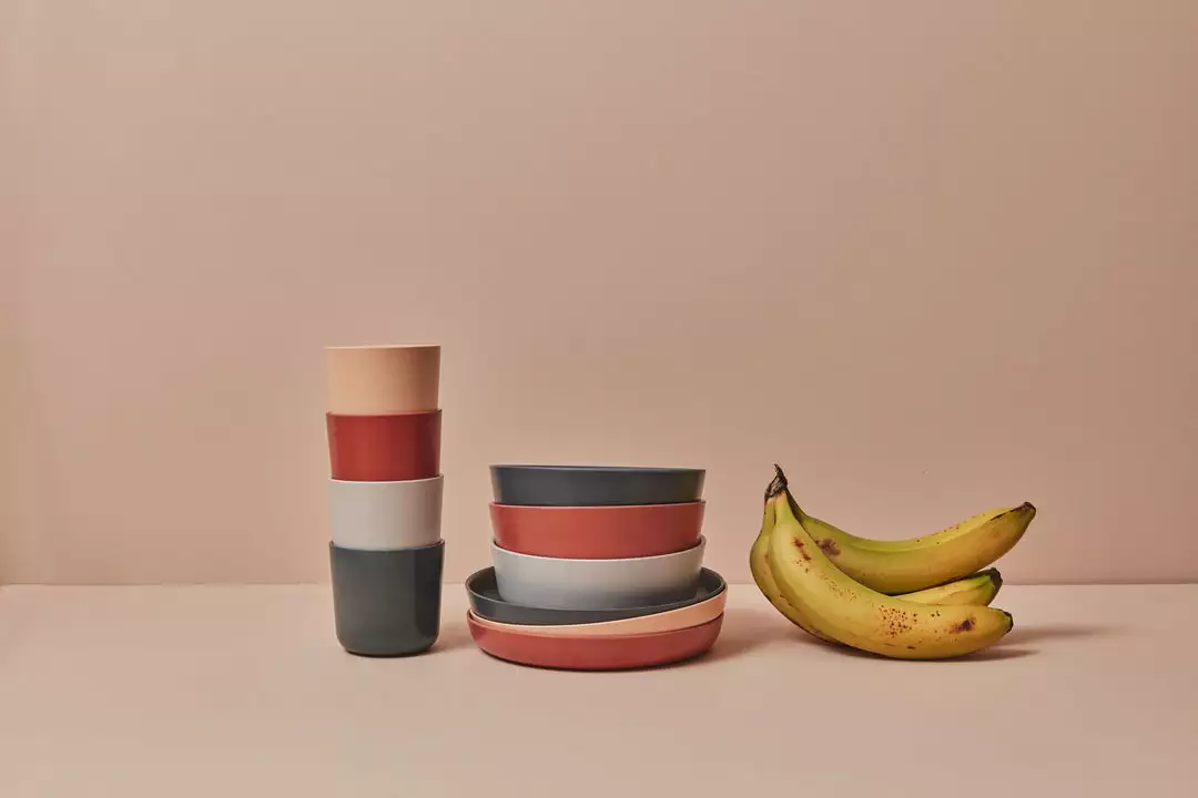 EKOBO Kids' Recycled Bamboo Cup Set 5 EKOBO Kids' Recycled Bamboo Cup Set