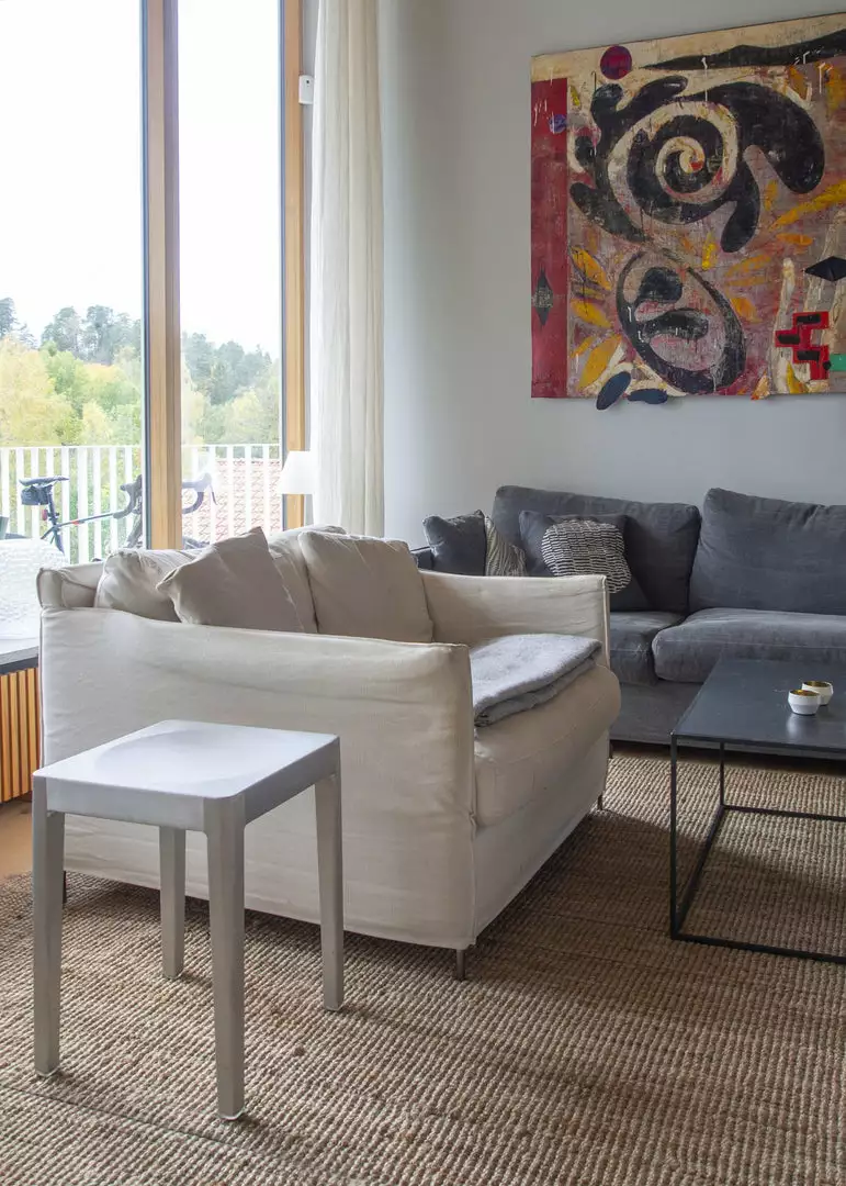 Emeco Recycled Stool Furniture 2 Emeco Recycled Stool Furniture