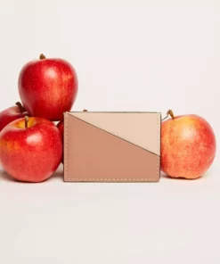 Allégorie Accessories Gala Apple Leather Puzzle Cardholder 18 Allégorie Accessories Gala Apple Leather Puzzle Cardholder