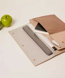Allégorie Accessories Gala Apple Leather Tech Folio Bag