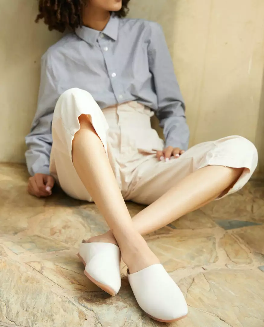 Coclico Gina Shearling Slide - Ecru 2 Coclico Gina Shearling Slide - Ecru