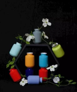 Middle Kingdom Best Sellers Glossy Mini Porcelain Vase 1