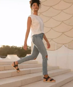 Nisolo Best Sellers Go-To Flatform Sandal