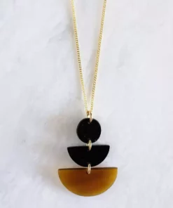 Hathorway Saigon Horn Pendant Necklace