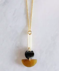 Hathorway Jewelry Tho Horn Pendant Necklace