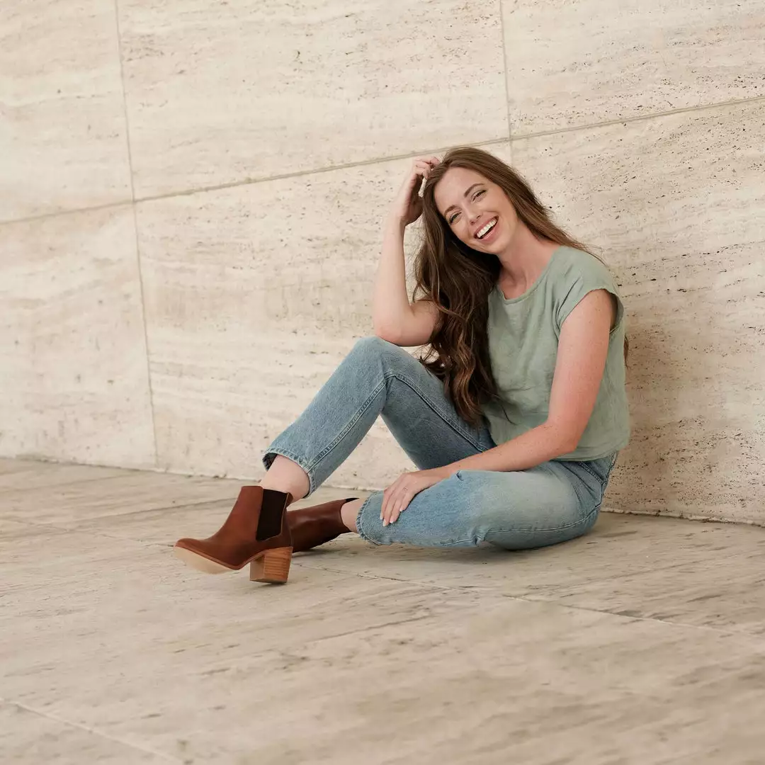 Nisolo Heeled Chelsea Boot - Brandy Shoes 5 Nisolo Heeled Chelsea Boot - Brandy Shoes