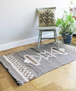 Ichcha Desh Dhurrie Rug