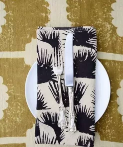 Ichcha Fern Napkin Set - Black Kitchen + Dining