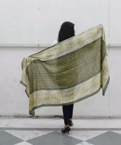 Ichcha Accessories Green Rose Scarf