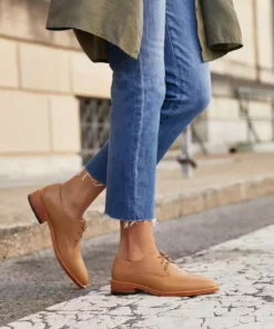 Nisolo Best Sellers James Oxford - Almond