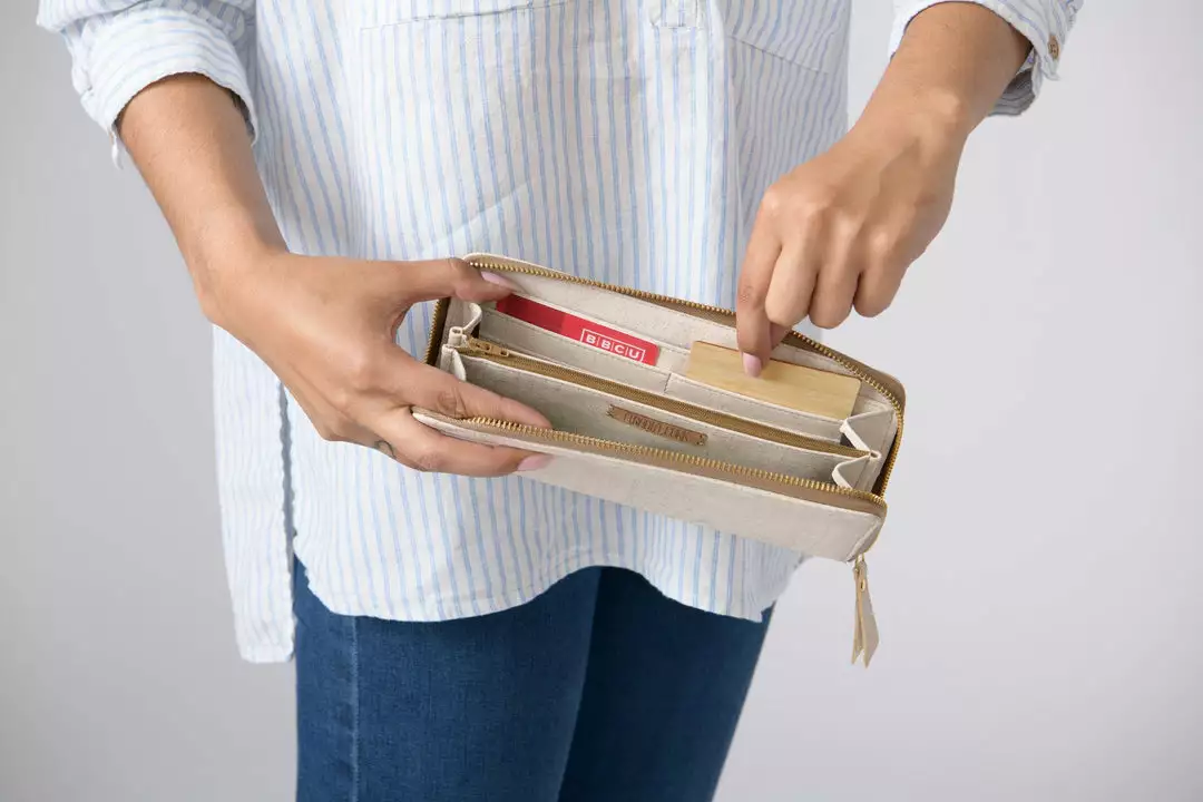 Tiradia Cork Just Right Cork Clutch Wallet Best Sellers 4 Tiradia Cork Just Right Cork Clutch Wallet Best Sellers