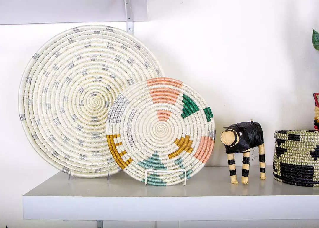 KAZI Fair Trade Mtoto Metallic Floret Hot Pad 2 KAZI Fair Trade Mtoto Metallic Floret Hot Pad