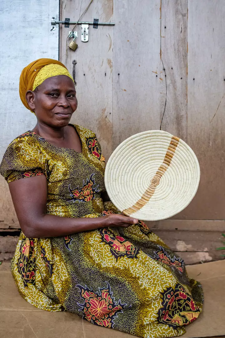 KAZI Large Banana Bark Striped Round Basket 3 KAZI Large Banana Bark Striped Round Basket