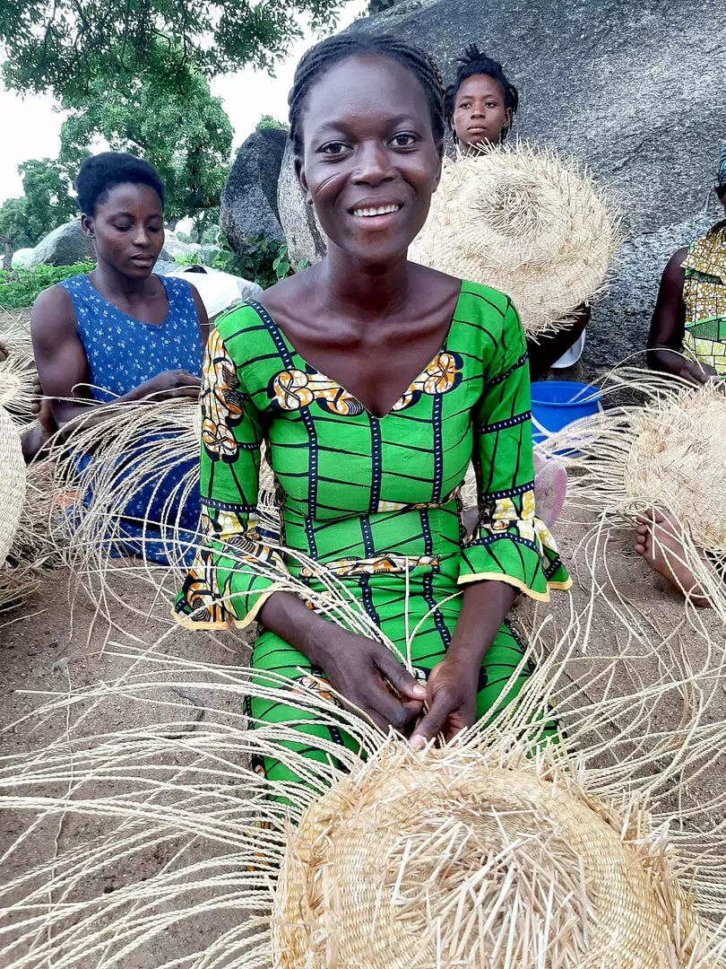 KAZI Home Goods All Natural Tanga Queen Headboard 3 KAZI Home Goods All Natural Tanga Queen Headboard