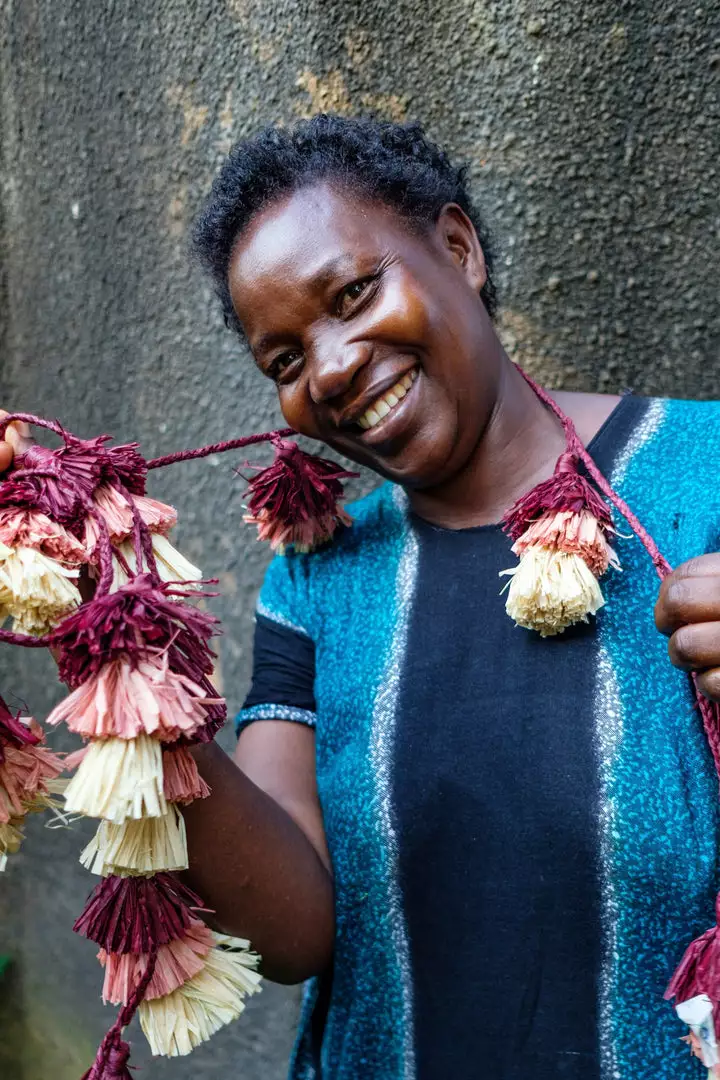 KAZI Berry Ombre Tasseled Garland Home Goods 5 KAZI Berry Ombre Tasseled Garland Home Goods