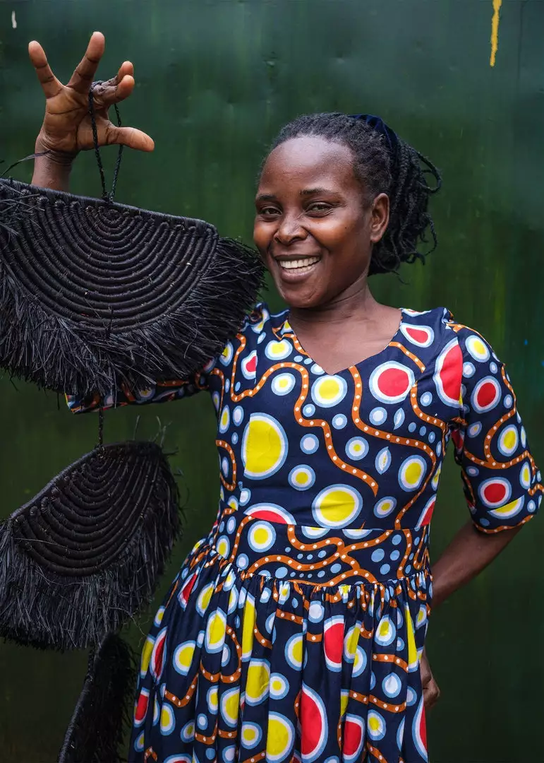 KAZI Home Goods Black Raffia Parade Mobile 5 KAZI Home Goods Black Raffia Parade Mobile