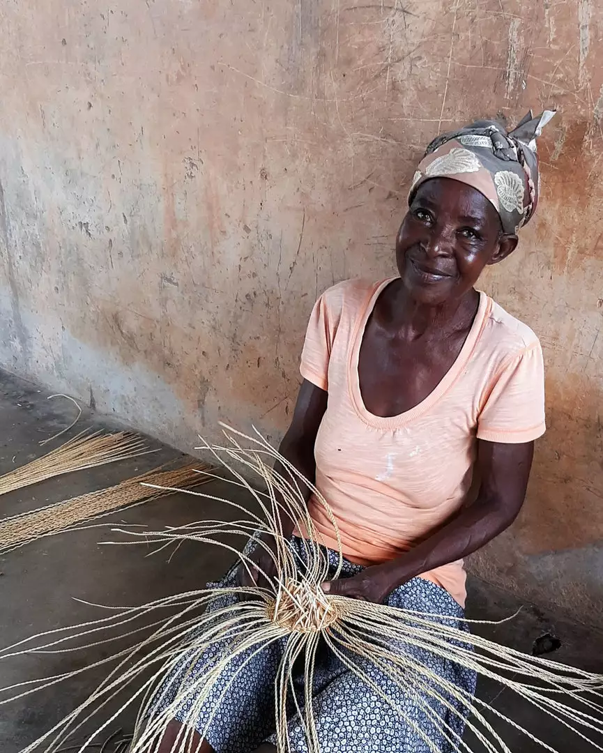 KAZI Blush Egg Shaped Box Ornament 3 KAZI Blush Egg Shaped Box Ornament