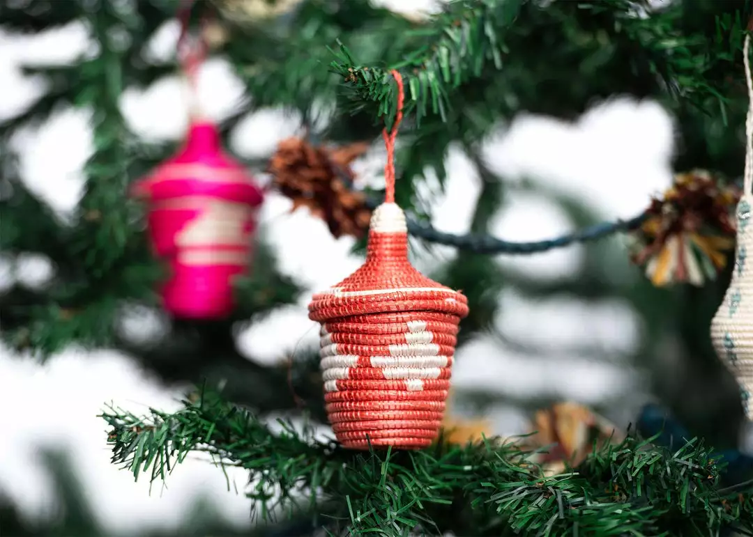 KAZI Coral + Clay Nya Ornament Set Fair Trade 4 KAZI Coral + Clay Nya Ornament Set Fair Trade