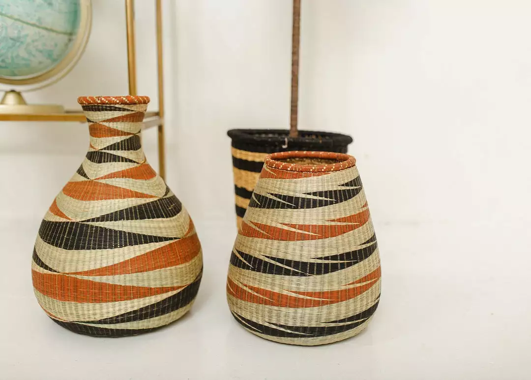 KAZI Home Goods Huye Bud Floor Vase I 2 KAZI Home Goods Huye Bud Floor Vase I