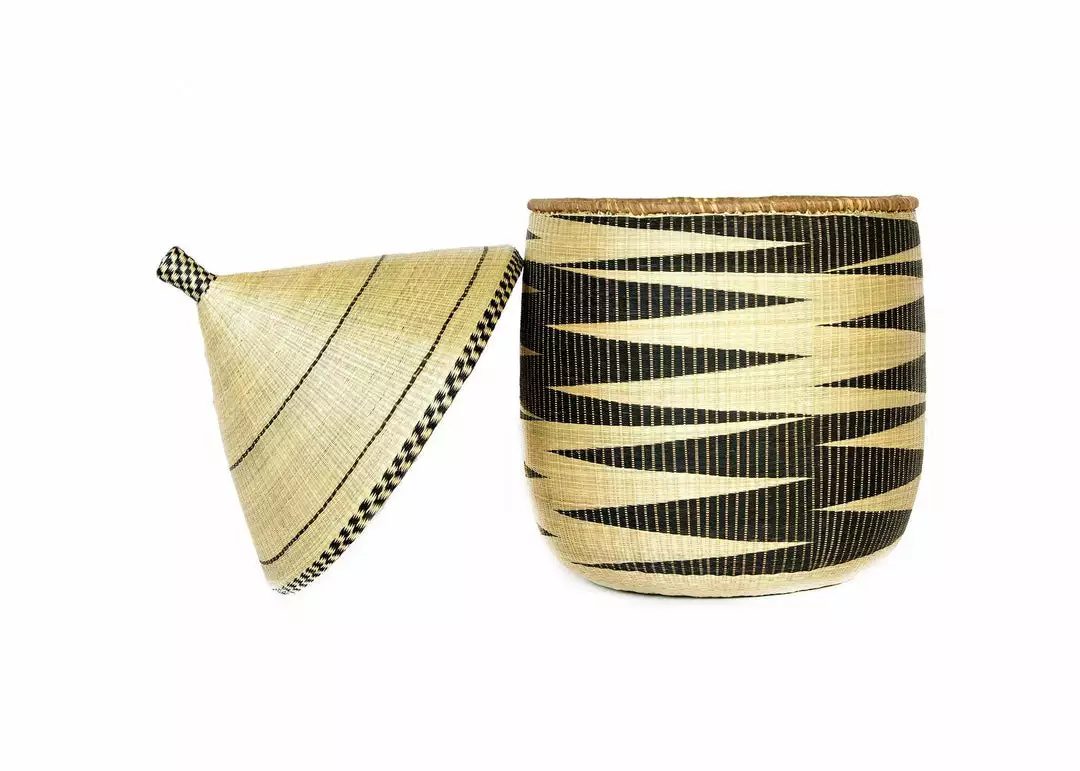 KAZI Home Goods Huye Floor Urn 2 KAZI Home Goods Huye Floor Urn