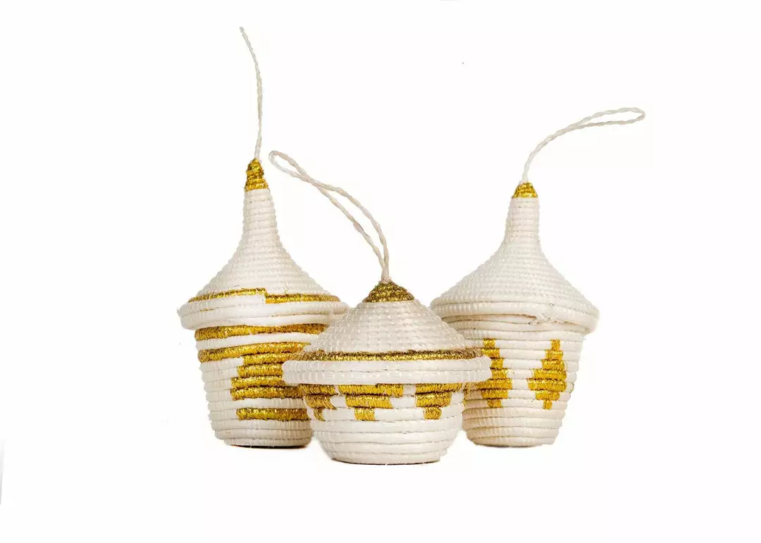 KAZI Metallic Gold Fete Ornament Set 1 KAZI Metallic Gold Fete Ornament Set