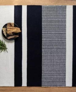 Kiliim Home Goods Black Hues Bath Mat