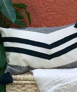 Kiliim Home Goods Valley Lumbar Pillow Cover