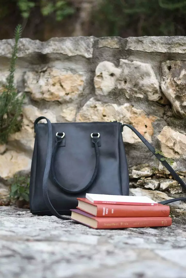 Purse & Clutch Larger Crossbody Handbag - Black 2 Purse & Clutch Larger Crossbody Handbag - Black