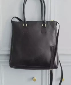 Purse & Clutch Larger Crossbody Handbag - Black 6 Purse & Clutch Larger Crossbody Handbag - Black