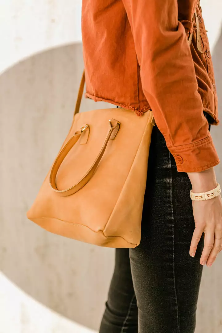 Purse & Clutch Larger Crossbody Handbag - Caramel Accessories 2 Purse & Clutch Larger Crossbody Handbag - Caramel Accessories