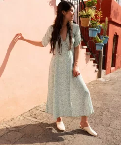 Nisolo Lima Slip On Mule - Bone Staff Favorites